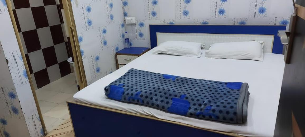 Mj Chawla Homestay Double Bed Attached Bathroom Room Amritsar Exteriör bild