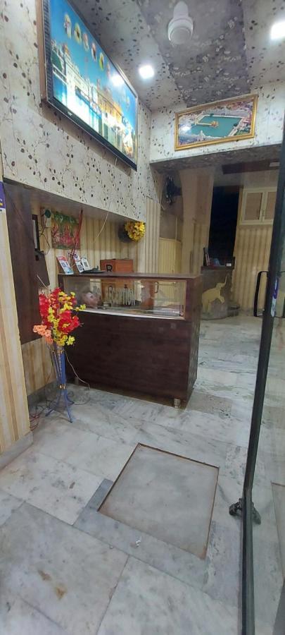 Mj Chawla Homestay Double Bed Attached Bathroom Room Amritsar Exteriör bild