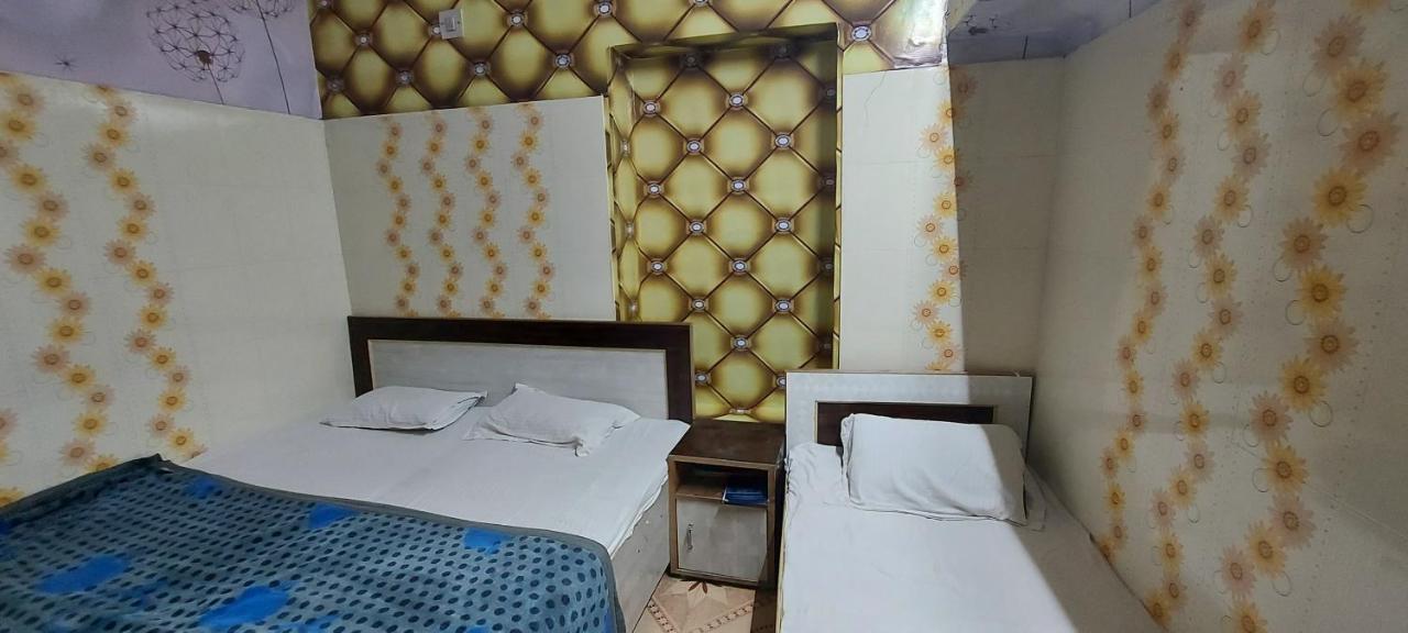 Mj Chawla Homestay Double Bed Attached Bathroom Room Amritsar Exteriör bild